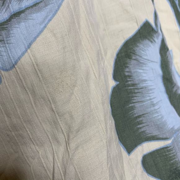 Kona Kai trading Company 70% Silk Button Down Shirt Size L - Picture 2 of 6